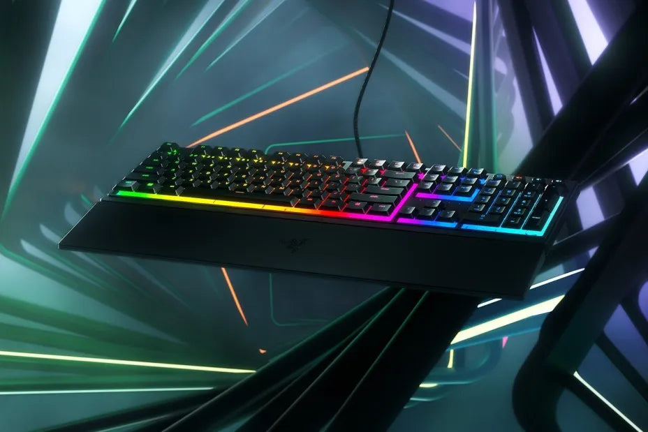 Razer Ornata V3 Gaming Mechanical Keyboard with Membrane switches and RGB lighting (English US)